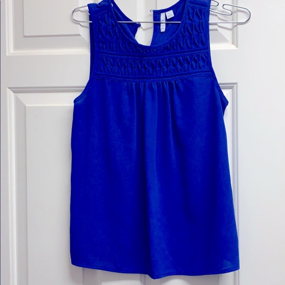 Tank - Picture 1 of 1